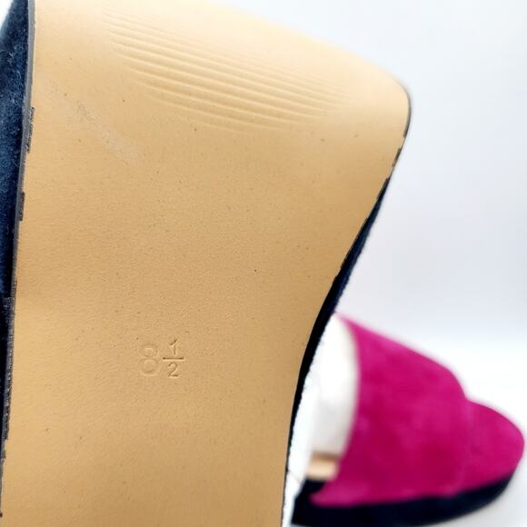 NWOT QLOXE Fuchsia & Navy Blue Ankle Strap Heeled Sandals Women's Size 8.5 - Picture 9 of 11